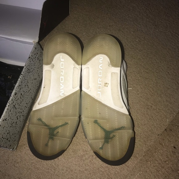 Pre-Owned Air Jordan Retro Grape 5’s - Picture 6 of 8